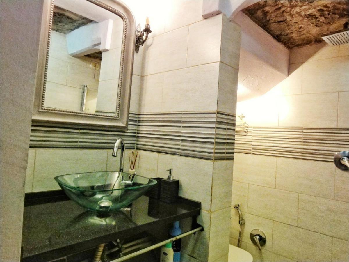 Edo Apartment ฟลอเรนซ์ ภายนอก รูปภาพ